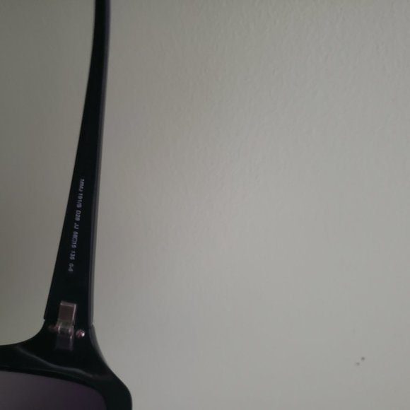 Marc Jacobs Authentic Black Sunglasses - Picture 6 of 6